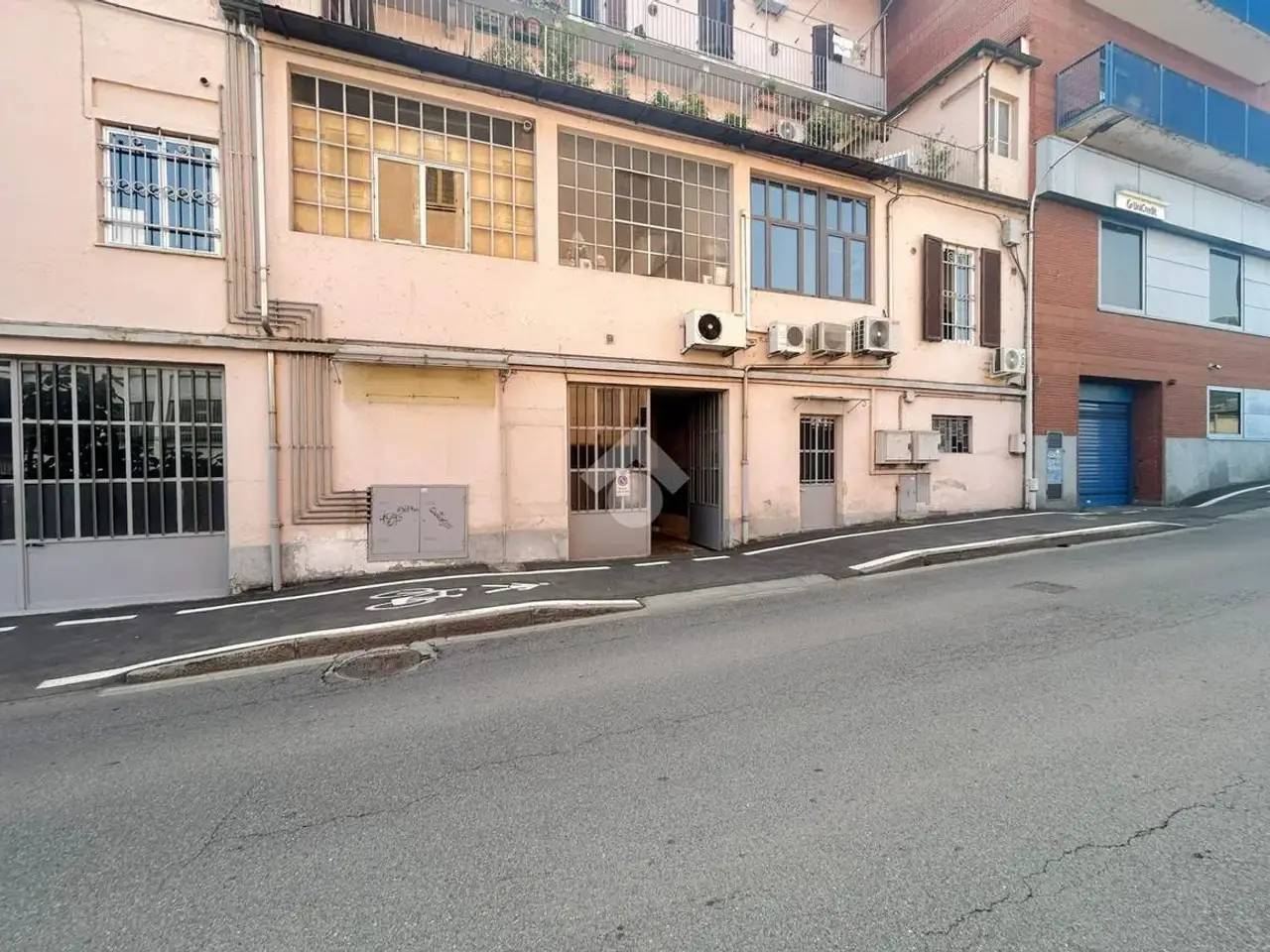 Magazzino in Via dei Mulini 5, Ivrea, {3} - Foto 1