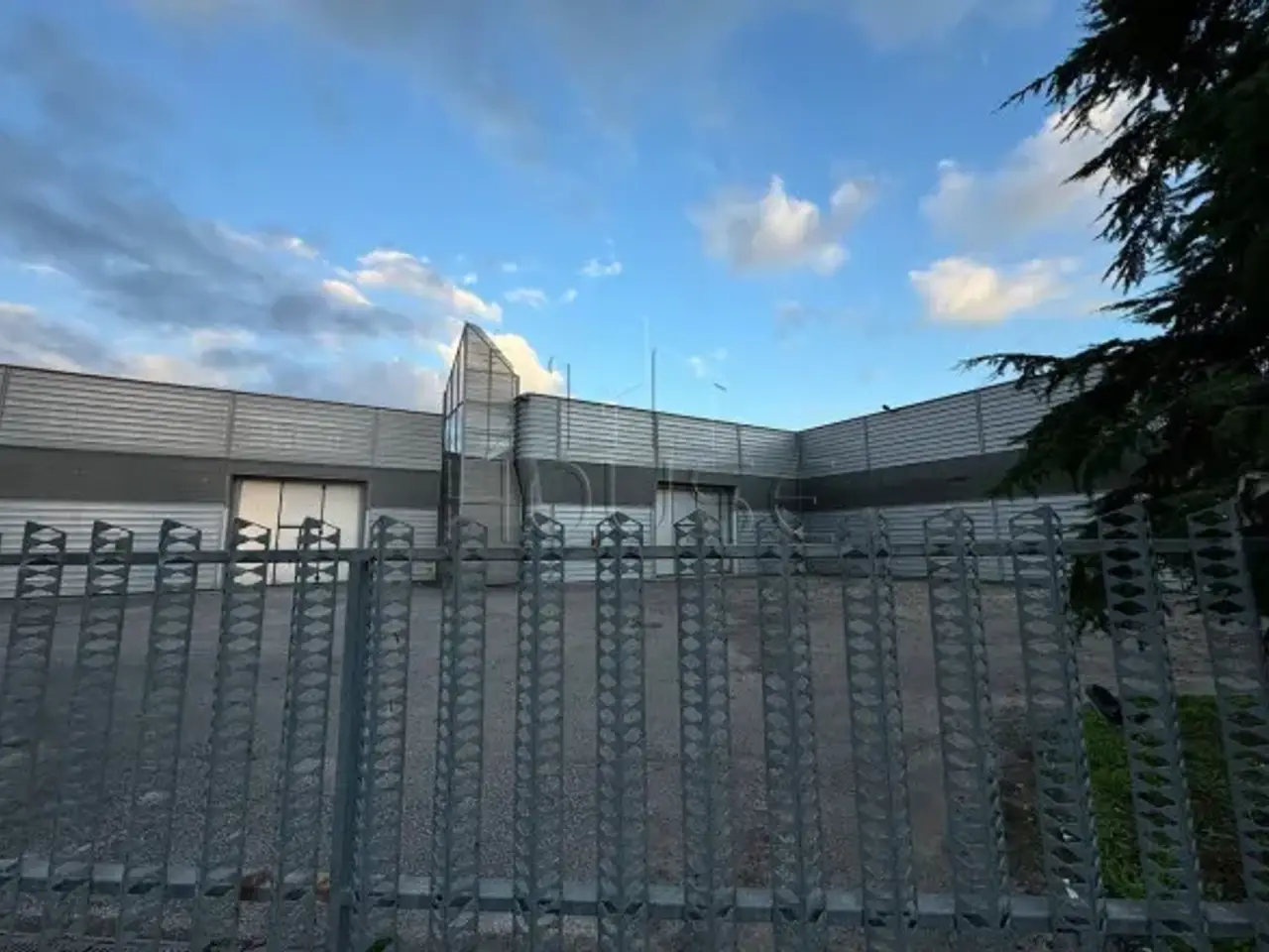 Negozio in Strada Statale 3 Bis Tibe, San Giustino, {3} - Foto 2
