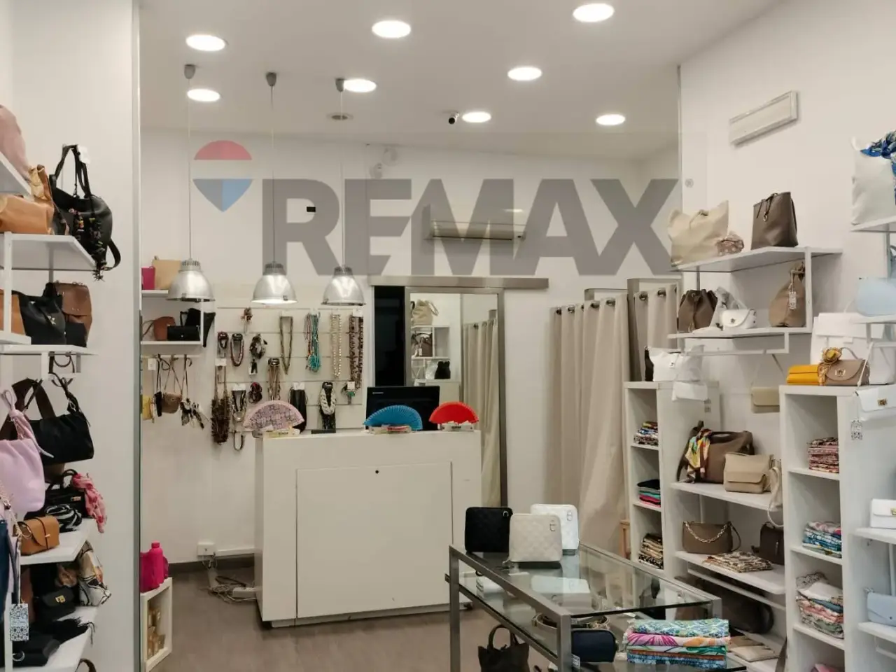 Negozio in Via Terrasanta 108/a, Palermo, {3} - Foto 2