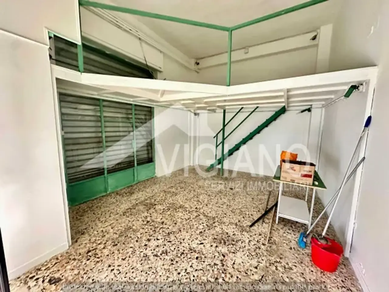 Negozio in Via Michele Marchianò, Foggia, {3} - Foto 2