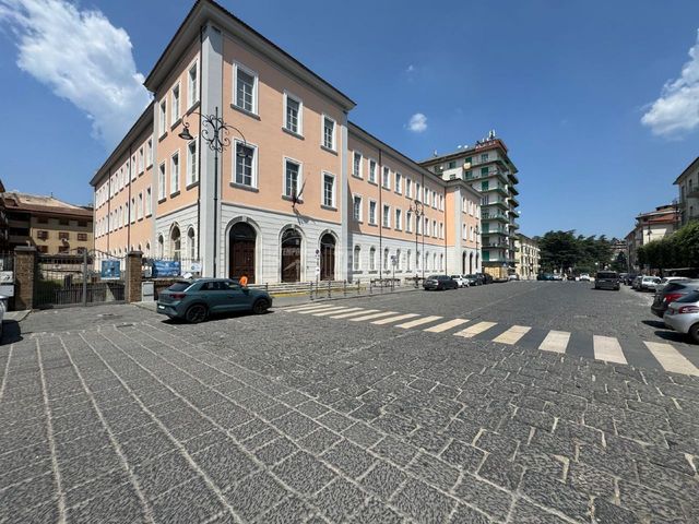 4-room flat in Via Terminio 10, Avellino - Photo 1