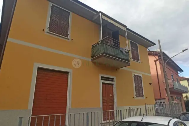 Dreizimmerwohnung in Via Termo 3, Vezzano Ligure - Foto 1