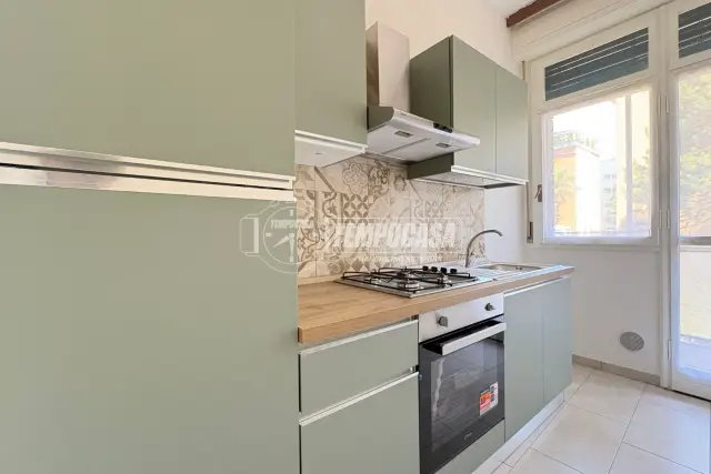 insertion image