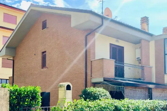 Vierzimmerwohnung in Via Prenestina Nuova 173, Palestrina - Foto 1