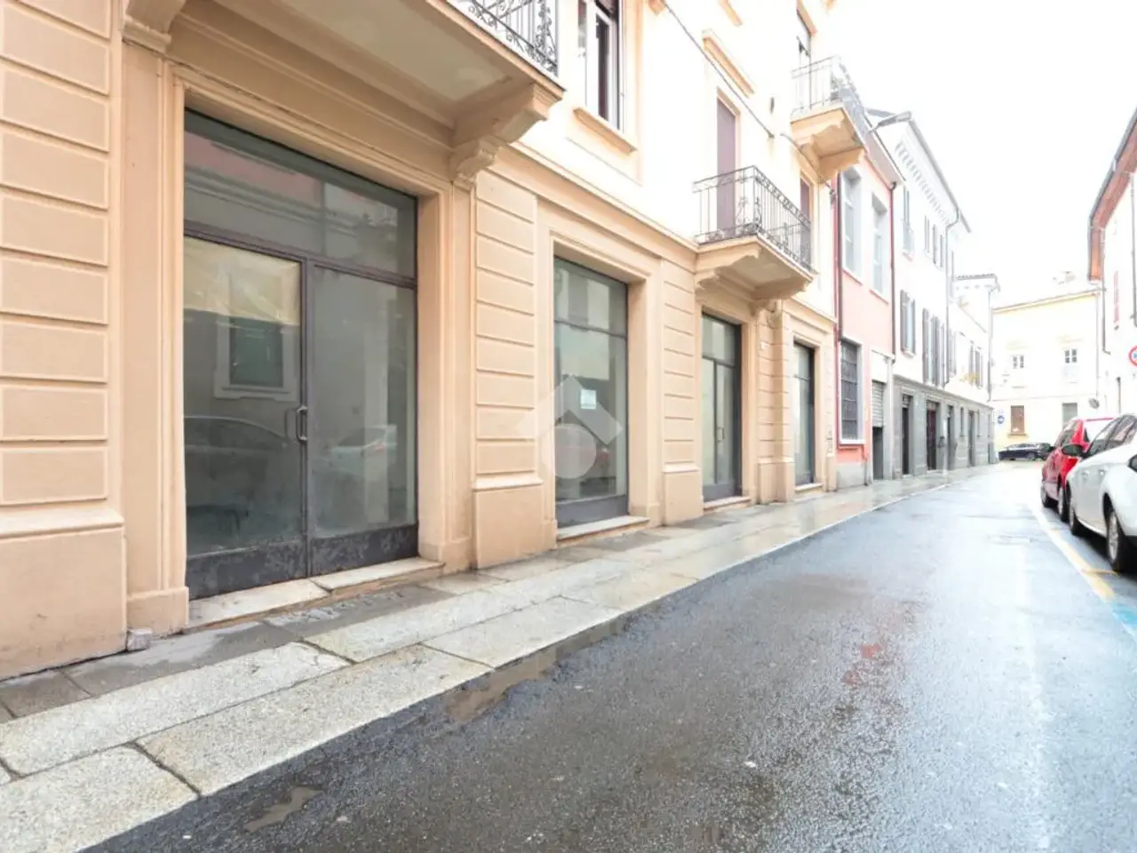 Negozio in Via Giuseppe Antonio Chenna 38, Alessandria, {3} - Foto 1