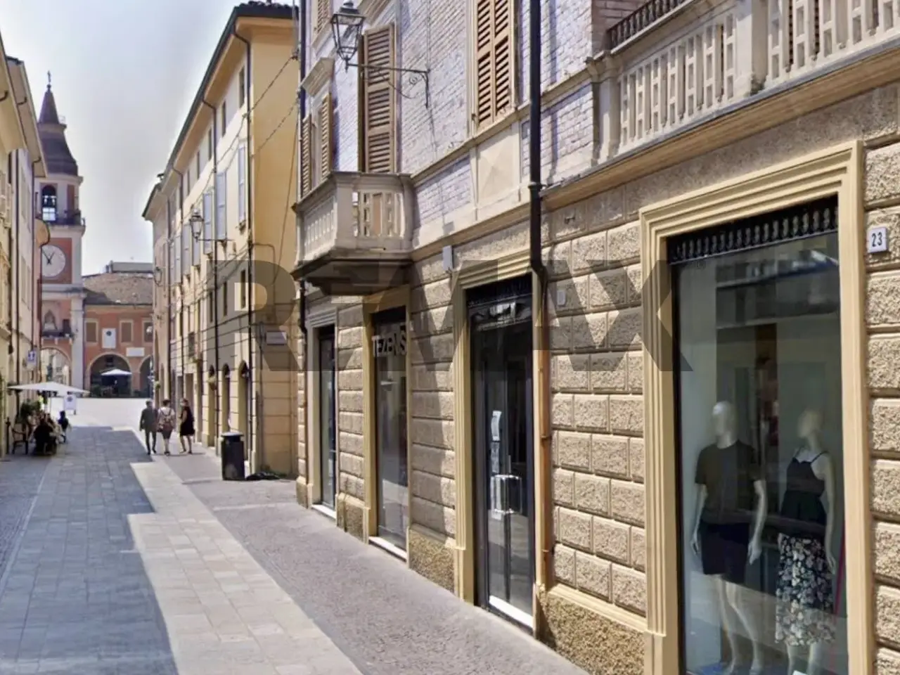 Negozio in Via Ciro Menotti 21, Sassuolo, {3} - Foto 1