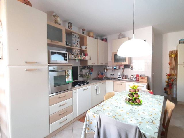 3-room flat in Vicolo Orologio 2, Santa Maria a Monte - Photo 1