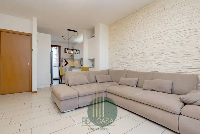 3-room flat in Via Bernardo Bellotto 13, Vaprio d'Adda - Photo 1