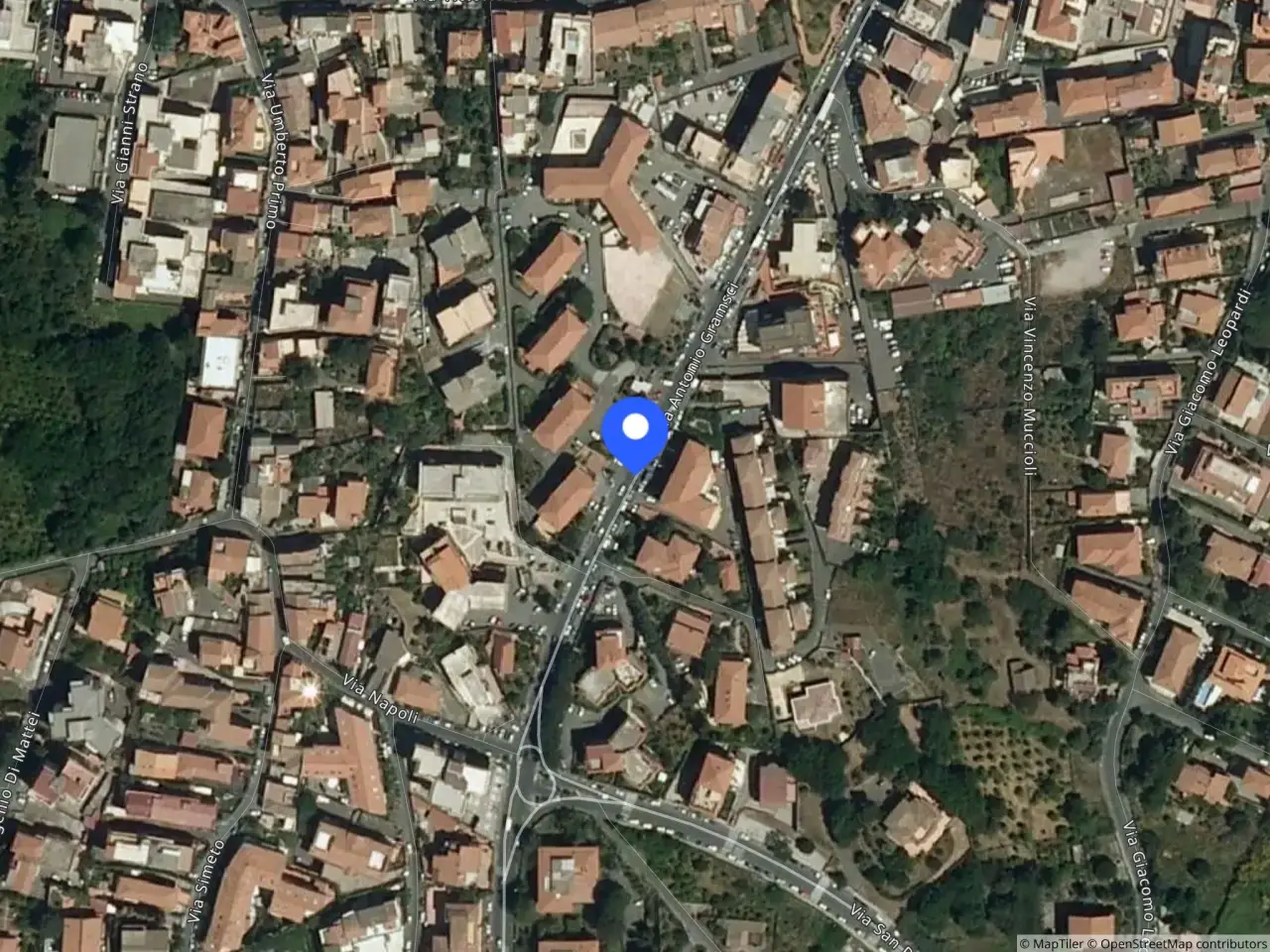 Garage in Via Antonio Gramsci, 54, 95030 Gravina di Catania Ct, Italia 54, Gravina Di Catania, {3} - Foto 2