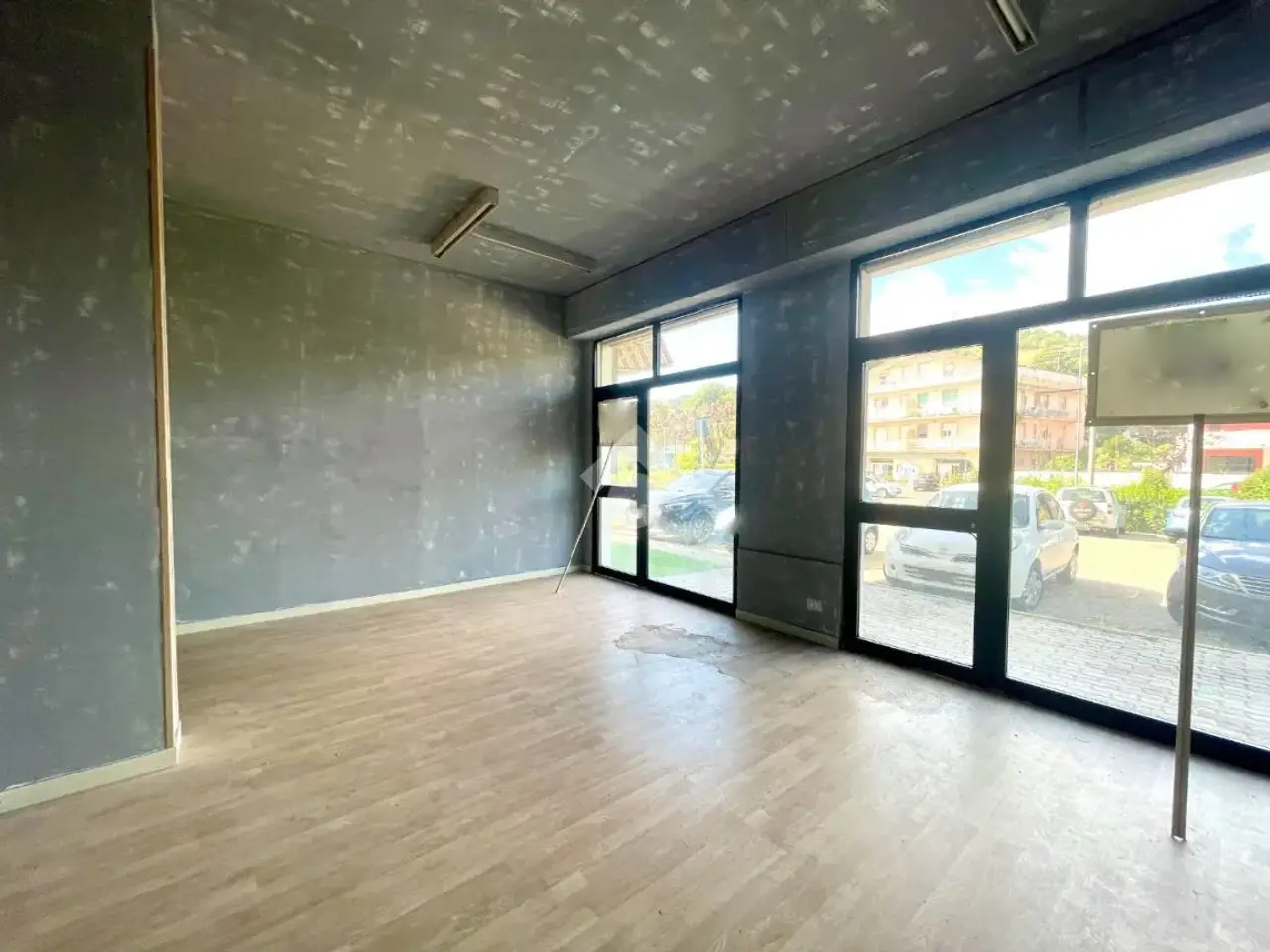 Negozio in Via G. Verrotti 9, Montesilvano, {3} - Foto 1