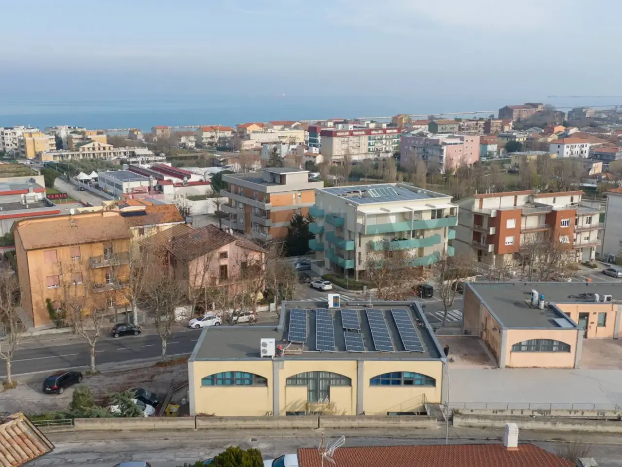 Ufficio in Via delle Betulle 1, Montemarciano, {3} - Foto 1