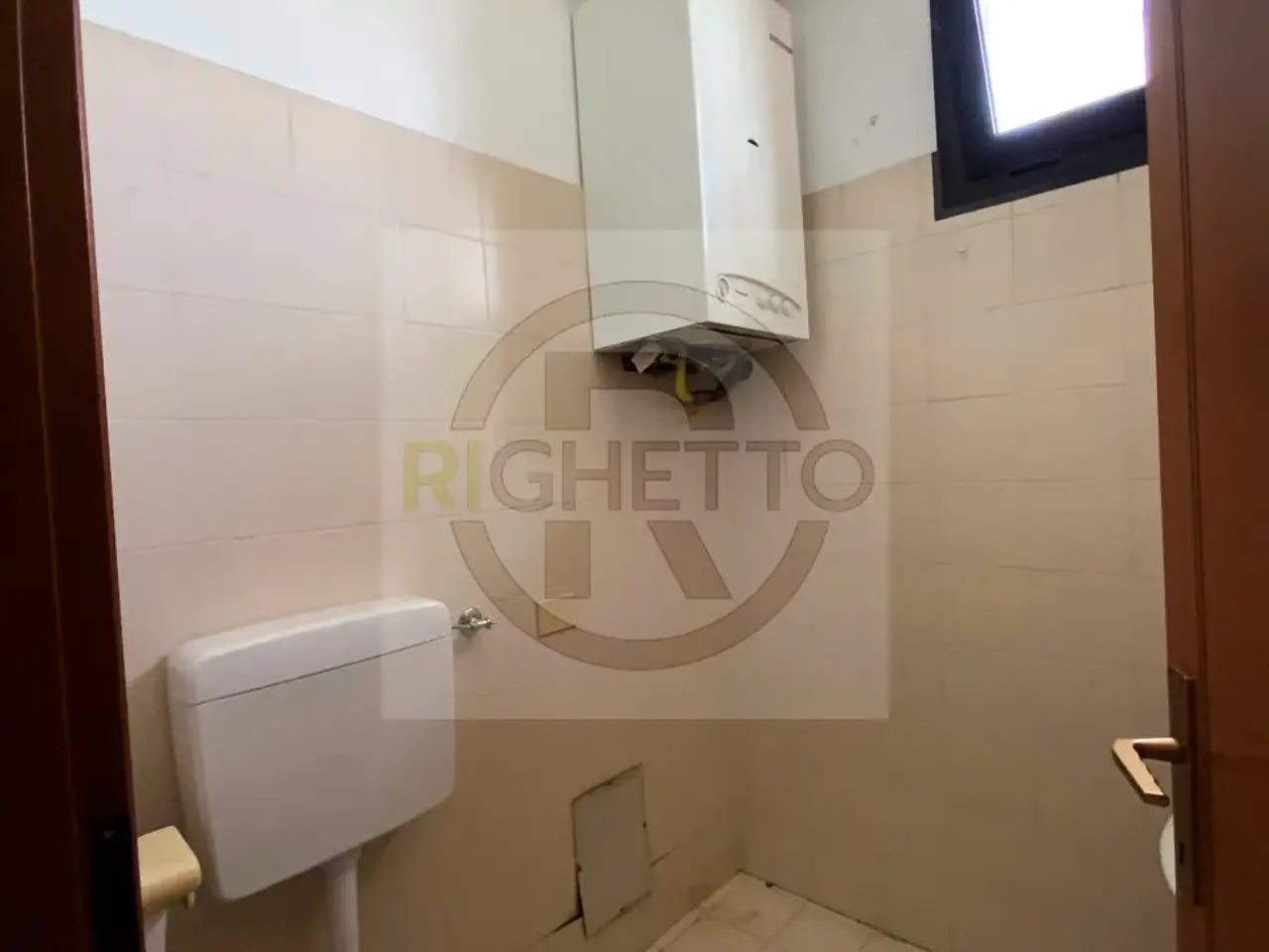 Negozio in , Limena, {3} - Foto 1