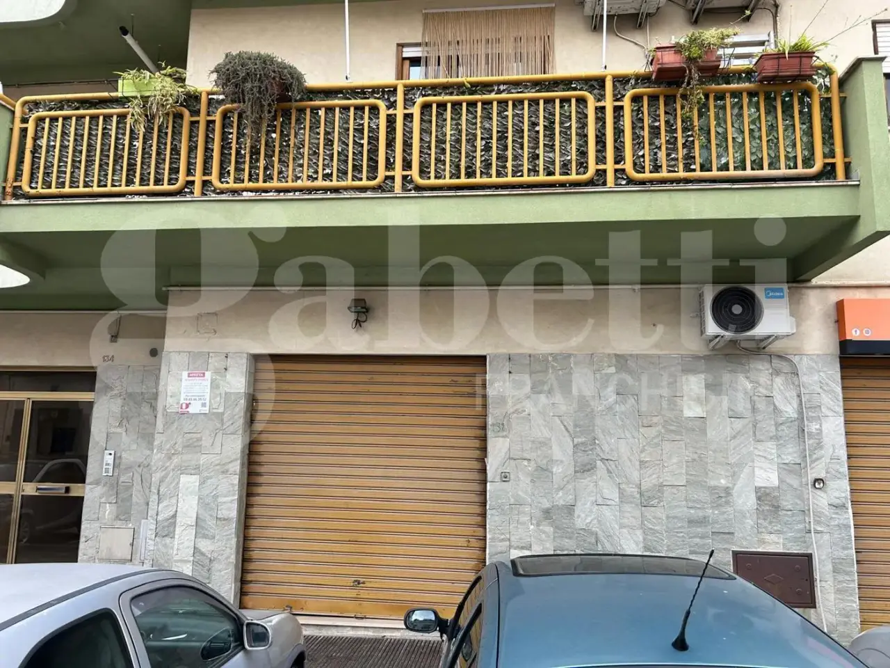 Negozio in Via Matteo Renato Imbriani 132, Canosa Di Puglia, {3} - Foto 1