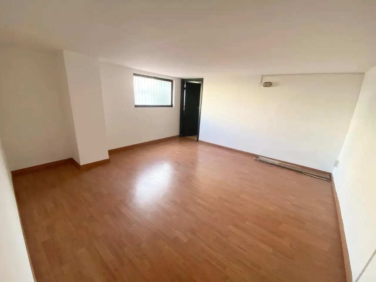 Negozio in Via Luigi Cadorna 48, Pescara, {3} - Foto 2