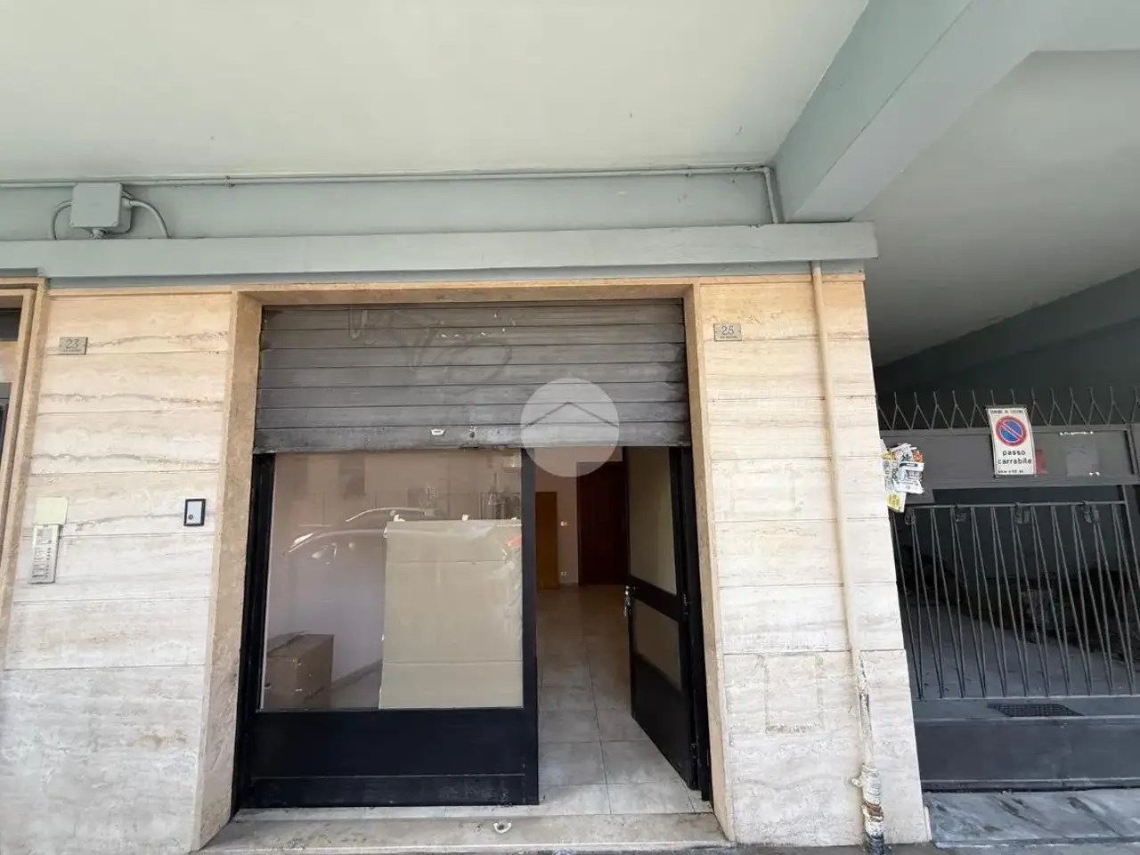 Negozio in Via Gioachino Rossini 23, Cassino, {3} - Foto 1