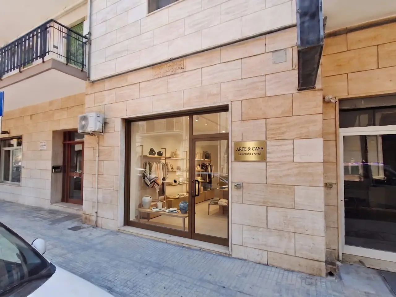 Negozio in Via Giovanni Andrea Coppola 1, Lecce, {3} - Foto 2