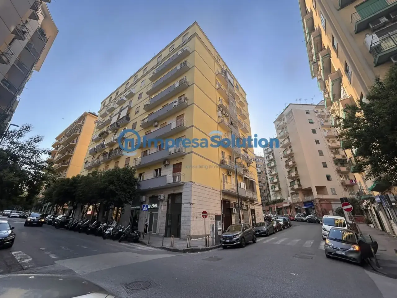 Negozio in Via Giuseppe Orsi, Napoli, {3} - Foto 2
