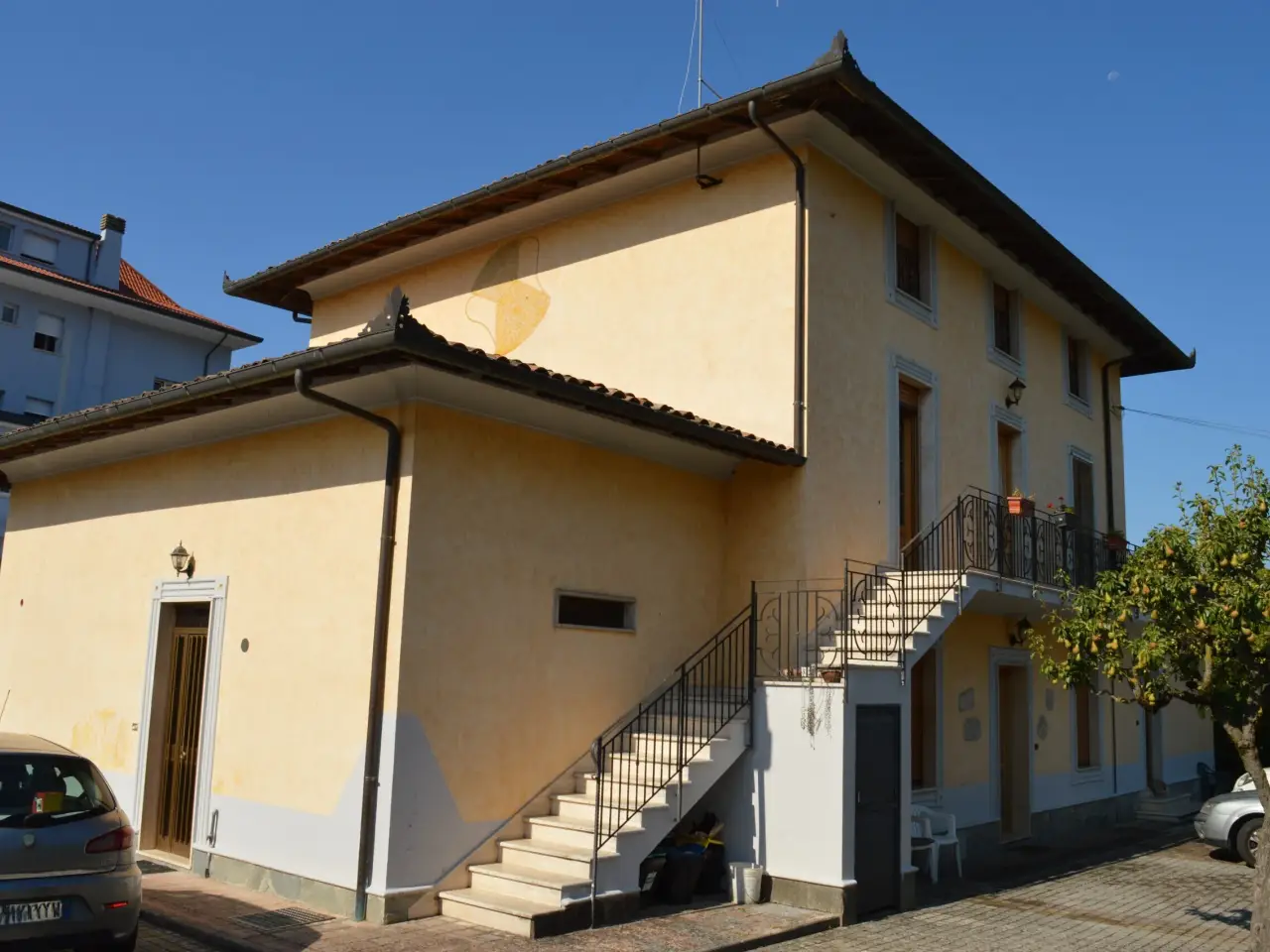 Palazzina commerciale in Via Capo I Prati 2-6, Fiuggi, {3} - Foto 2