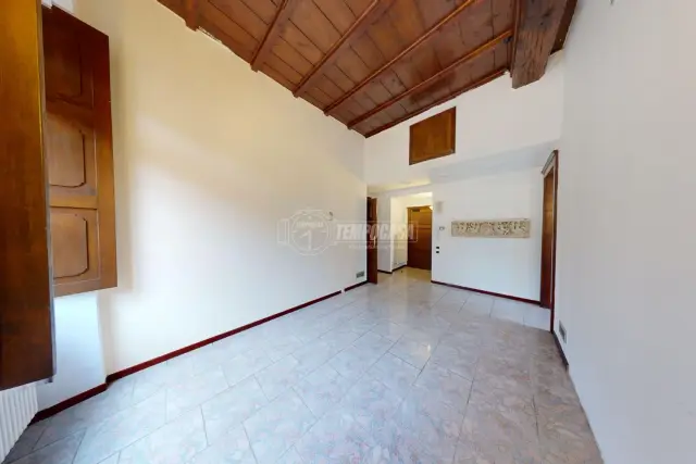 Apartament in Via Alessandro Volta 43, Como - Photo 1