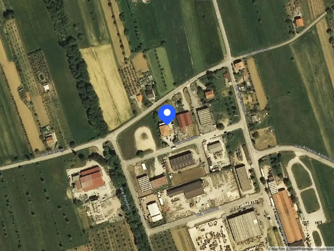 Laboratorio in Via Umbria, 17, Tuoro Sul Trasimeno, {3} - Foto 1