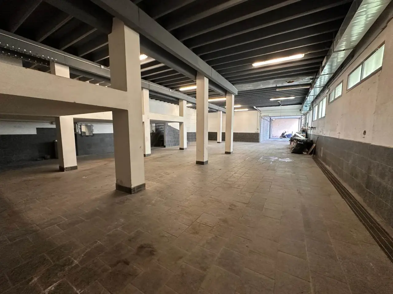 Magazzino in , Ventimiglia, {3} - Foto 1