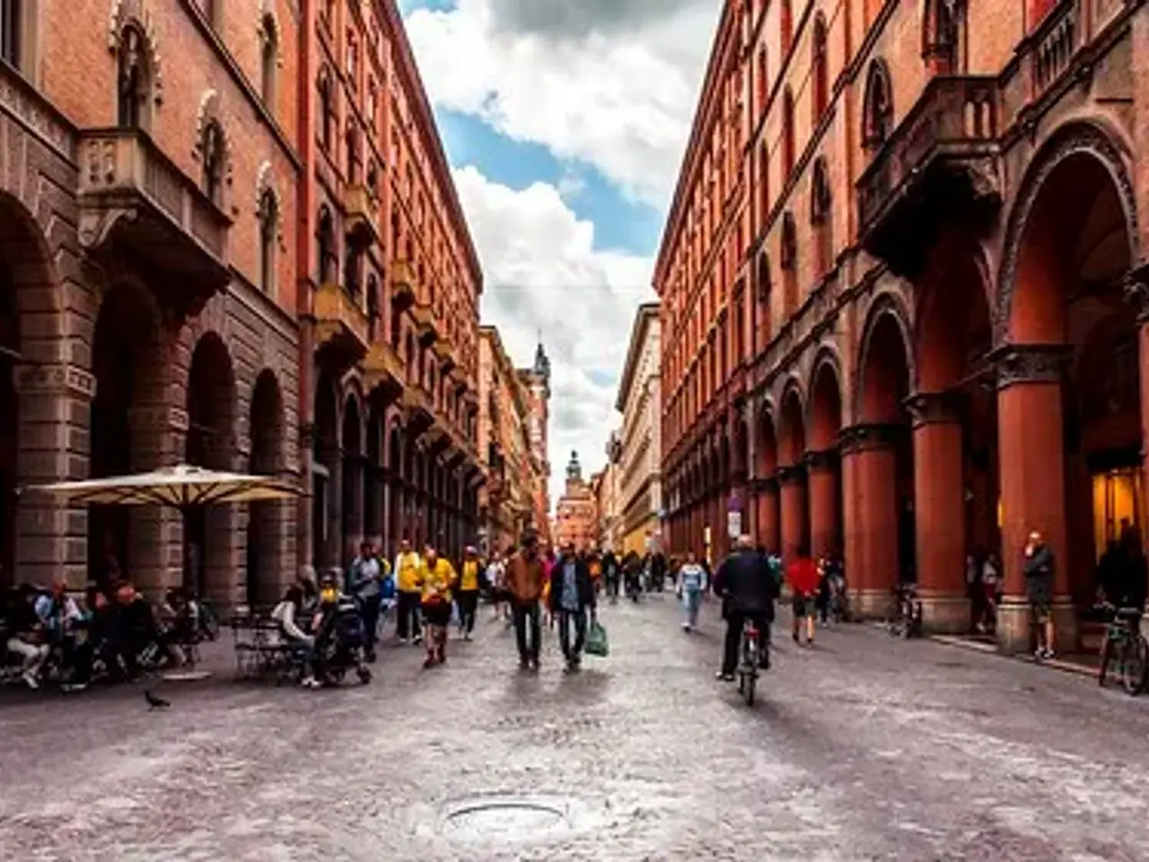 Negozio in Centro Storico, Bologna, {3} - Foto 1