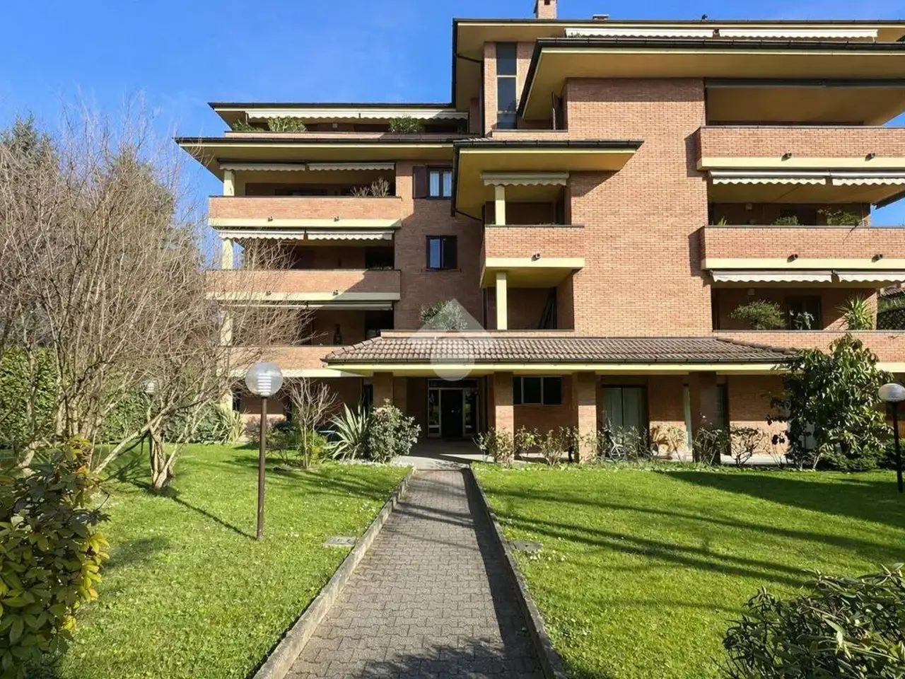 Ufficio in Corso Italia 54, Bovisio-Masciago, {3} - Foto 1
