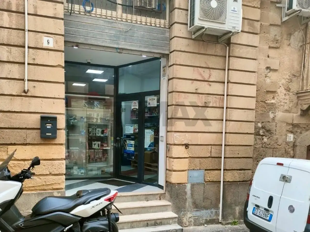 Negozio in Via Ponte Tamburino 9, Mineo, {3} - Foto 1
