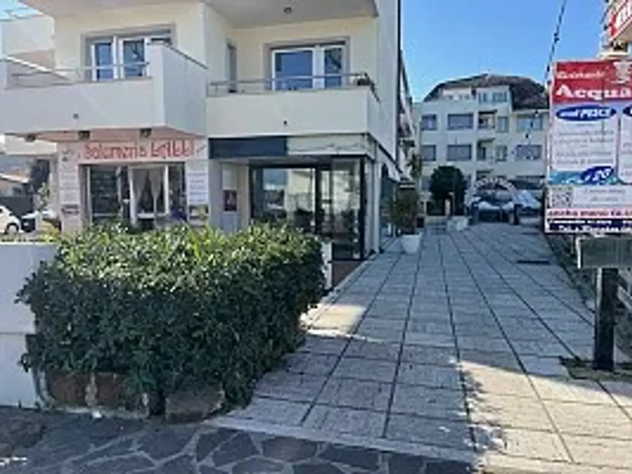 Negozio in Viale Alcione, 73 - Francavilla al Mare (Ch), Francavilla Al Mare, {3} - Foto 1