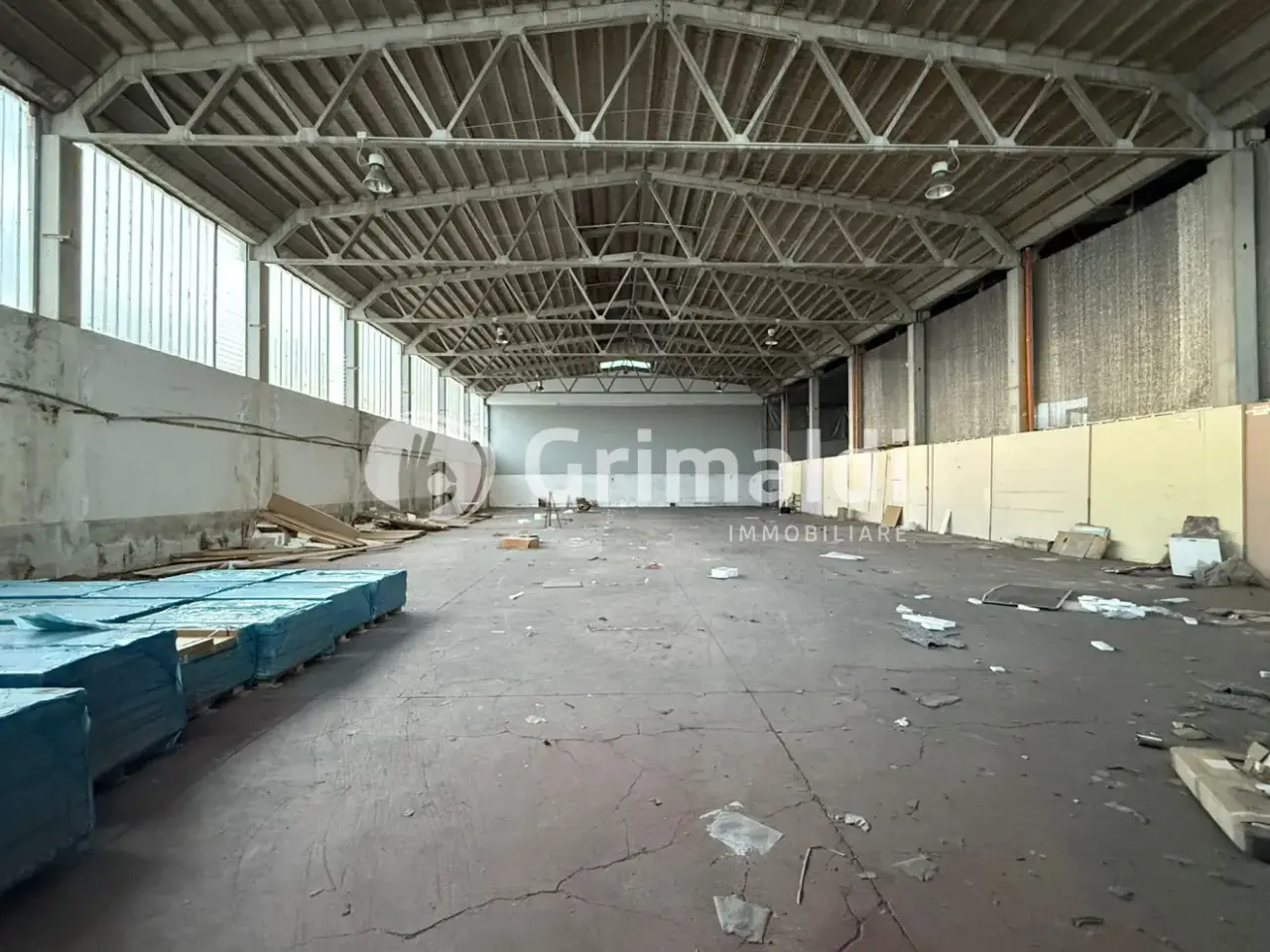 Capannone in Via delle Industrie Snc, Bellizzi, {3} - Foto 1
