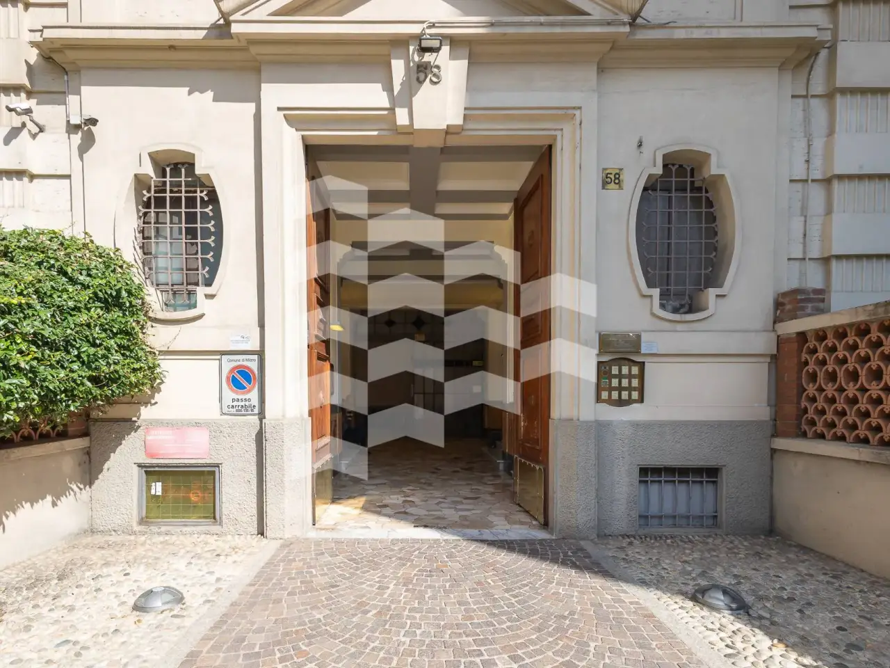 Negozio in Via Vincenzo Foppa 58, Milano, {3} - Foto 2