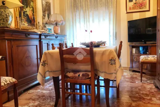 3-room flat in Via Tommaso Edison 1, Seregno - Photo 1