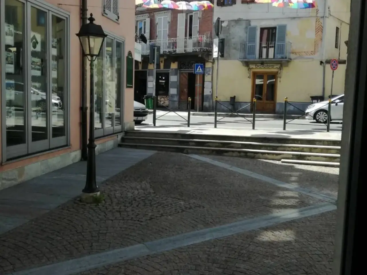 Esercizio commerciale in Via Roma /, Giaveno, {3} - Foto 1