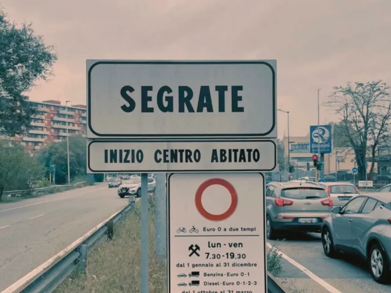 Negozio in Via Mario Schifano, Segrate, {3} - Foto 1
