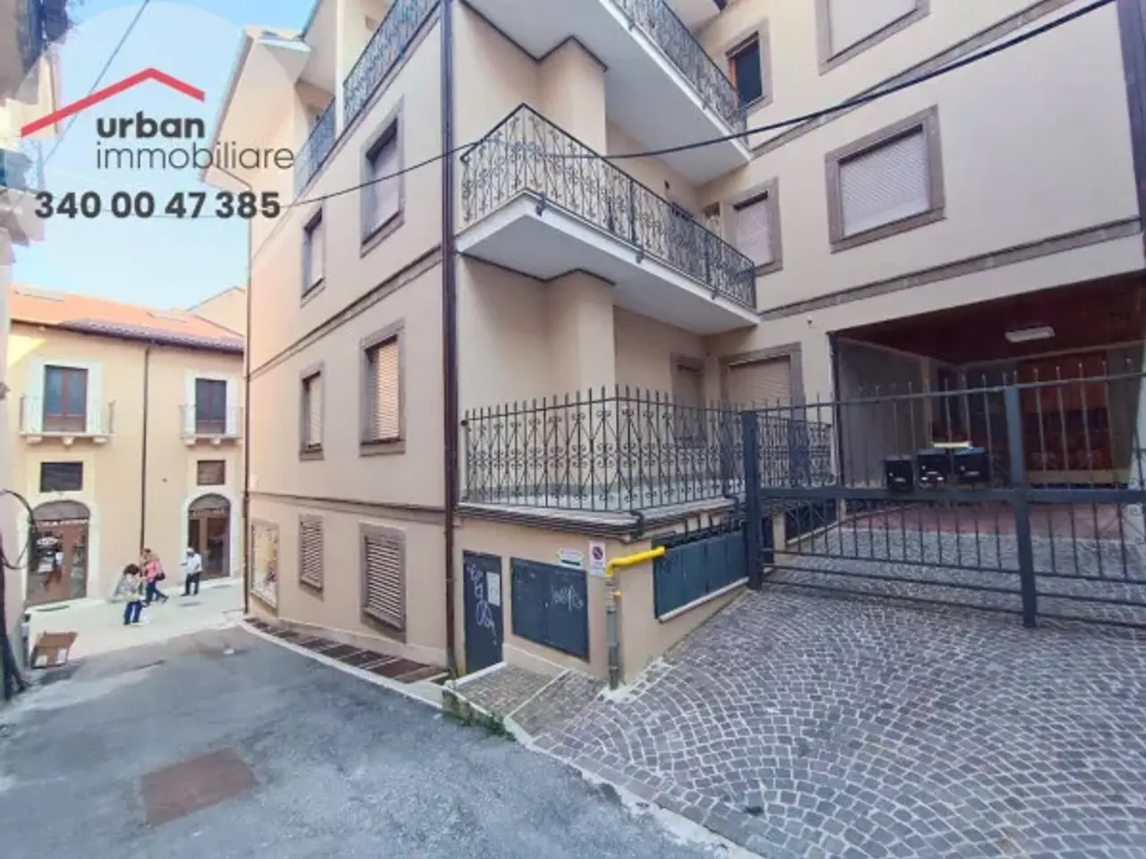 Ufficio in Via Mazzini, L'Aquila, {3} - Foto 1
