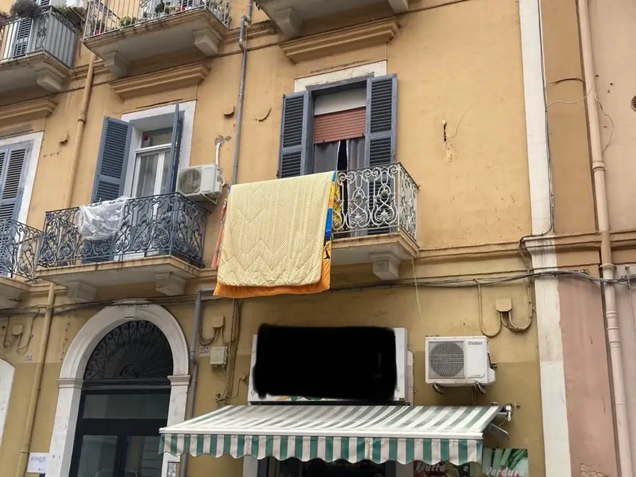 Negozio in  Bari, Bari, {3} - Foto 2