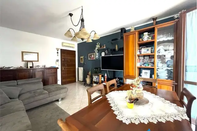 4-room flat in Via Berlinguer , 4, Rolo - Photo 1