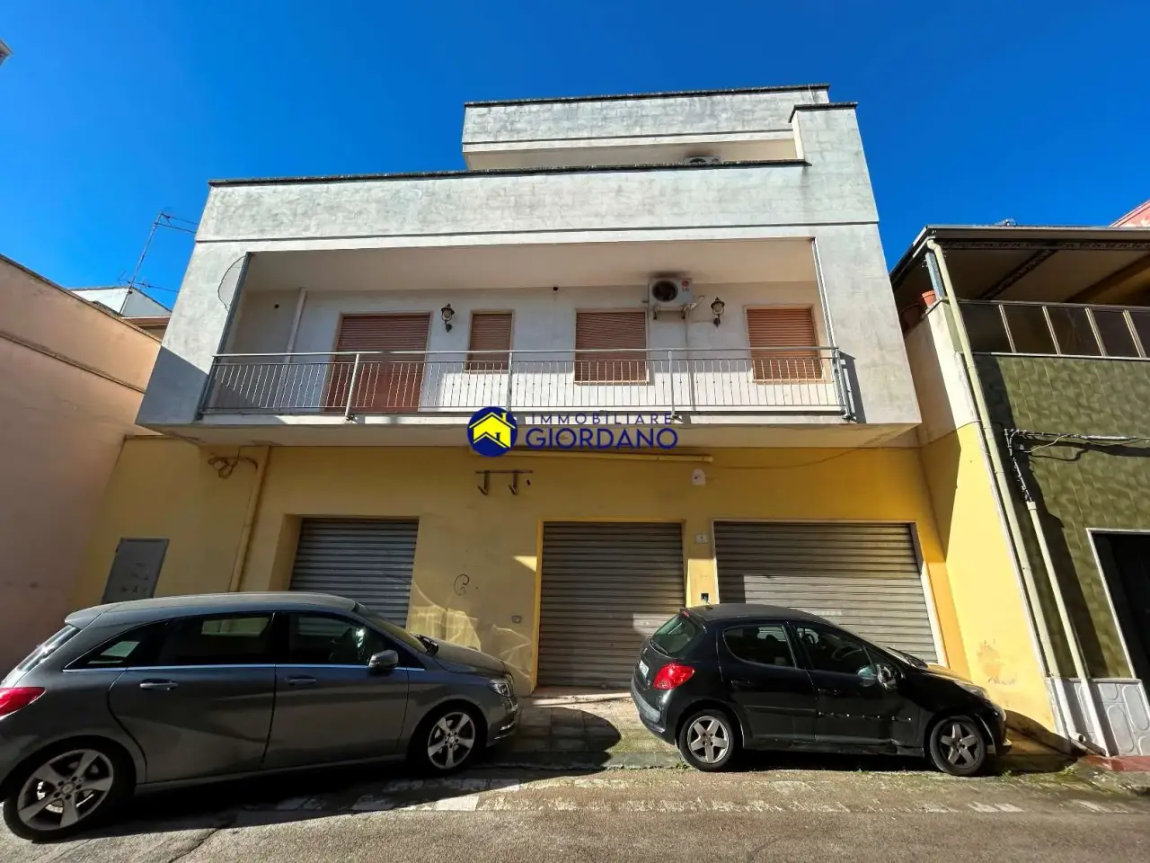 Ufficio in Via Verdi, 4 - Via Deledda, 3, Trepuzzi, {3} - Foto 1