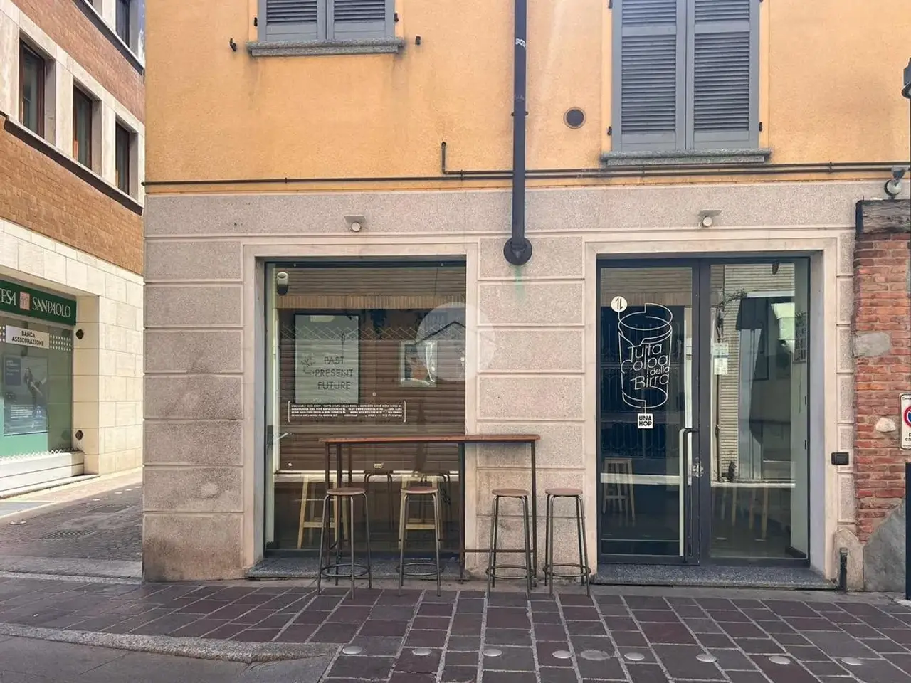 Negozio in Via Cavour 48, Seregno, {3} - Foto 2