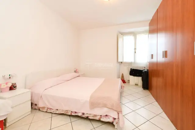 3-room flat in Via Fabio Filzi, Lonato, Lonato del Garda - Photo 1