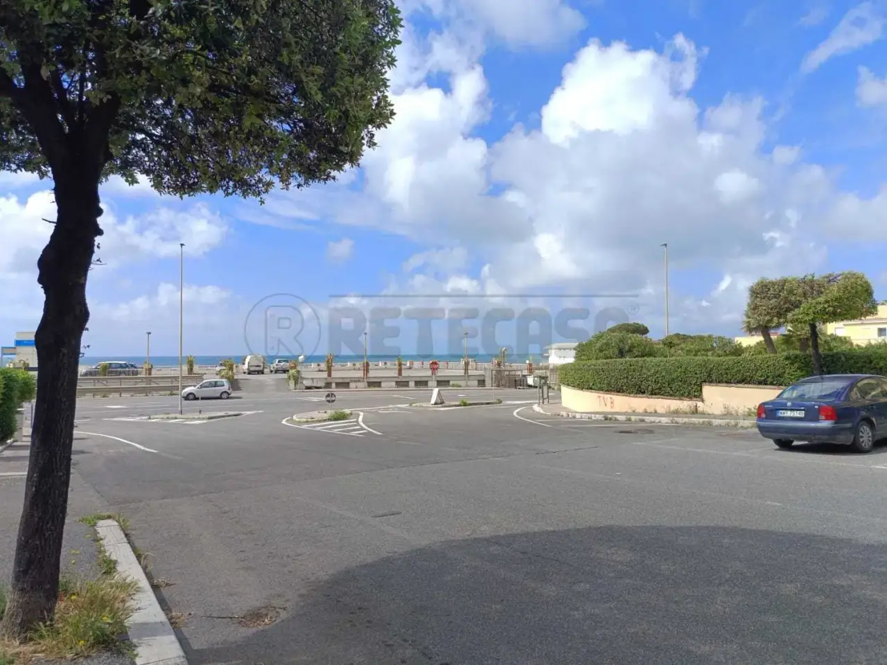 Parcheggio chiuso in Via Michelangelo Buonarroti, Santa Marinella, {3} - Foto 1
