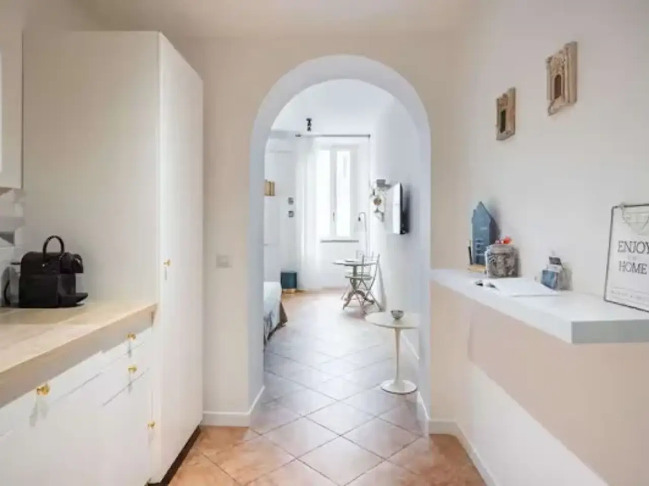 Bed & Breakfast in Via del Teatro Pace 47, Roma, {3} - Foto 2