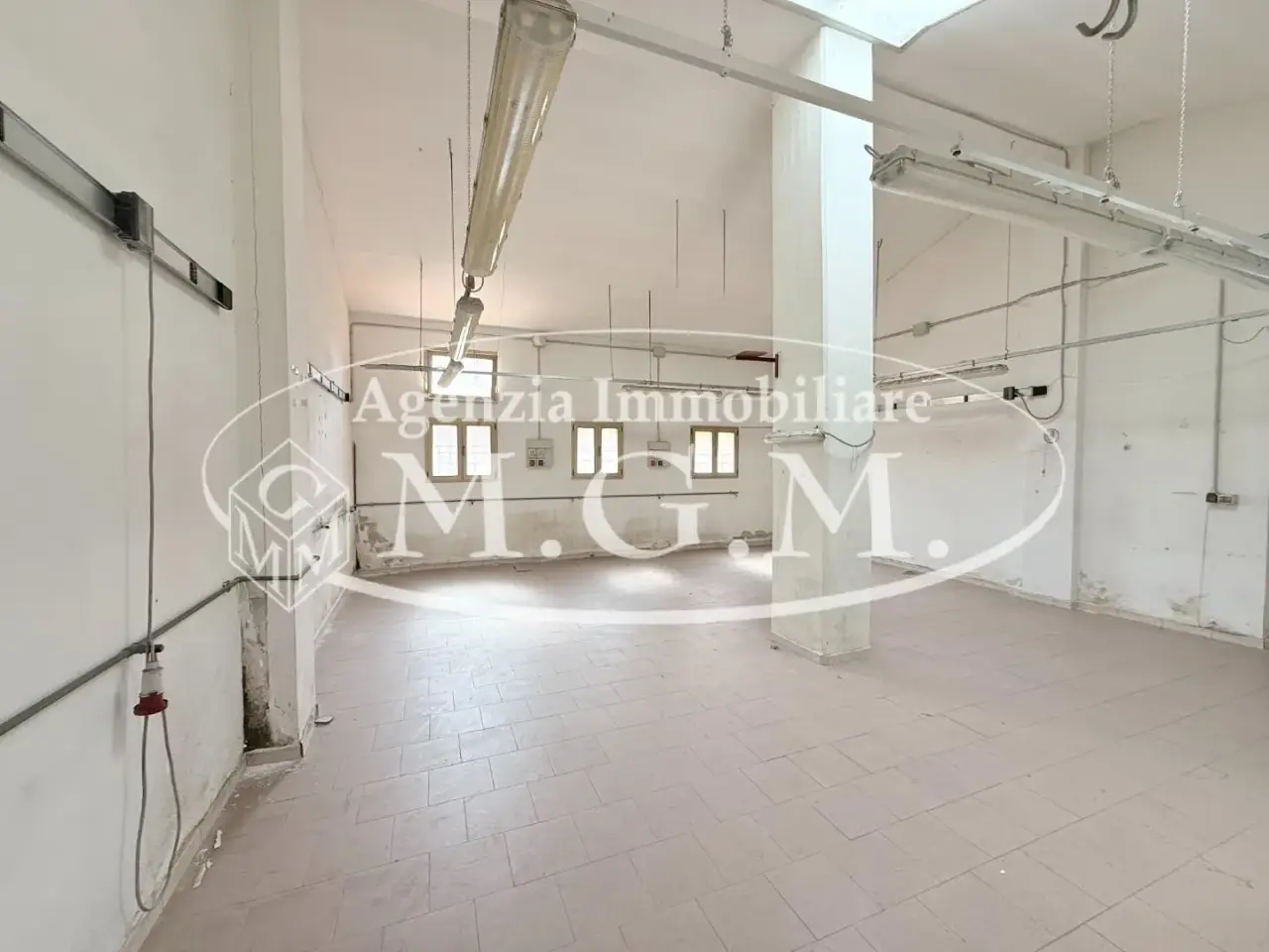 Laboratorio in , Santa Maria A Monte, {3} - Foto 2