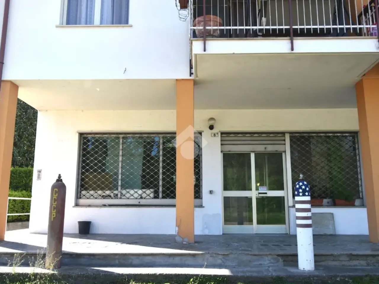 Magazzino in Via Uscello 6, Banchette, {3} - Foto 1