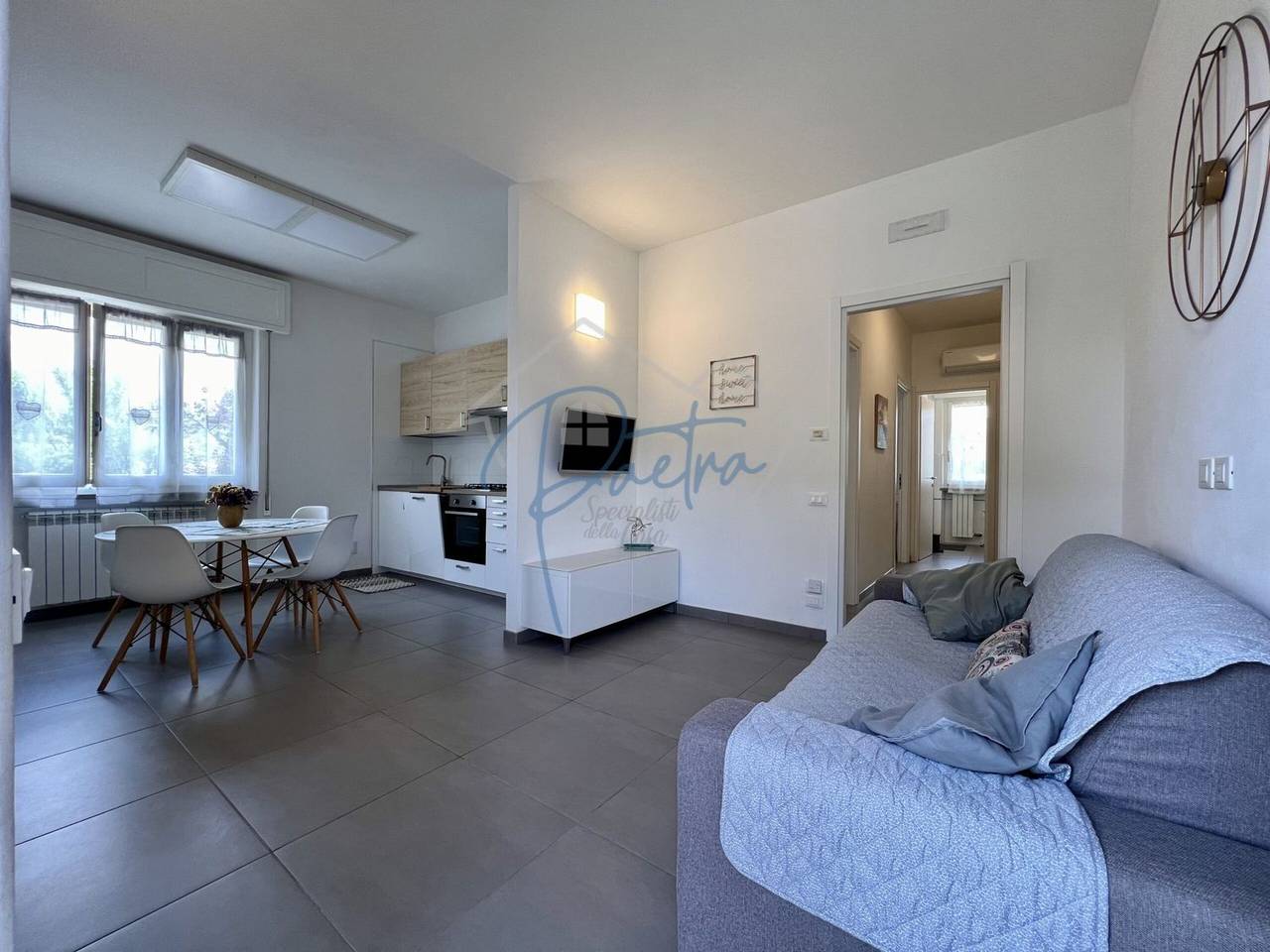 appartamento in affitto a Massa in zona Marina di Massa