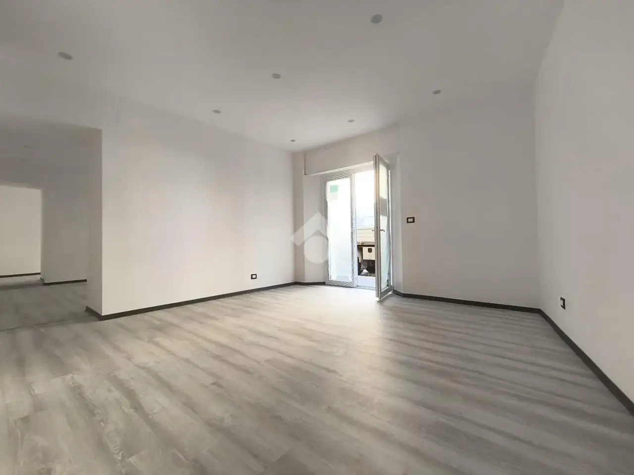 Negozio in Via Nizza 111, Acqui Terme, {3} - Foto 2