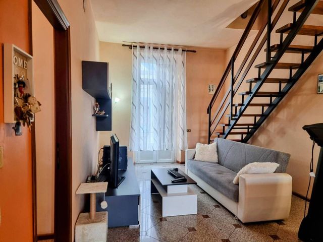 4-room flat in Via Antonio Gramsci, Alessandria - Photo 1