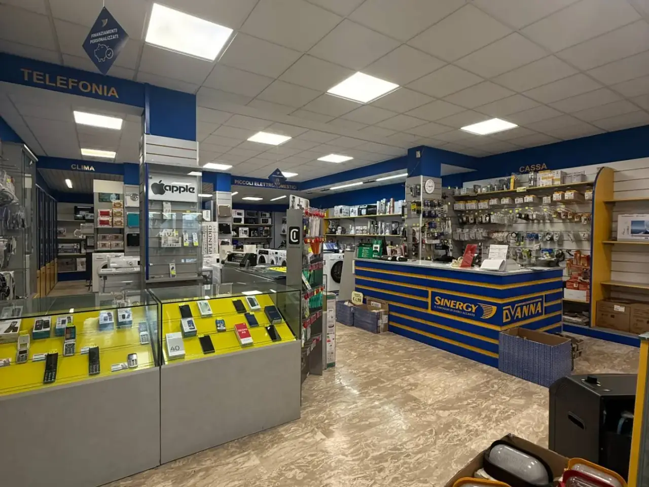 Negozio in Via Calatafimi, San Benedetto Del Tronto, {3} - Foto 2