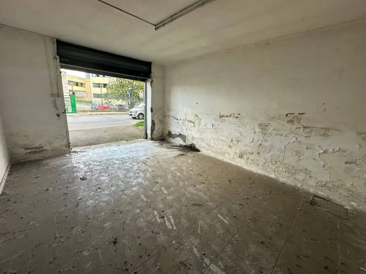 Magazzino in Via Giovanni Falcone 50, Marano Di Napoli, {3} - Foto 2