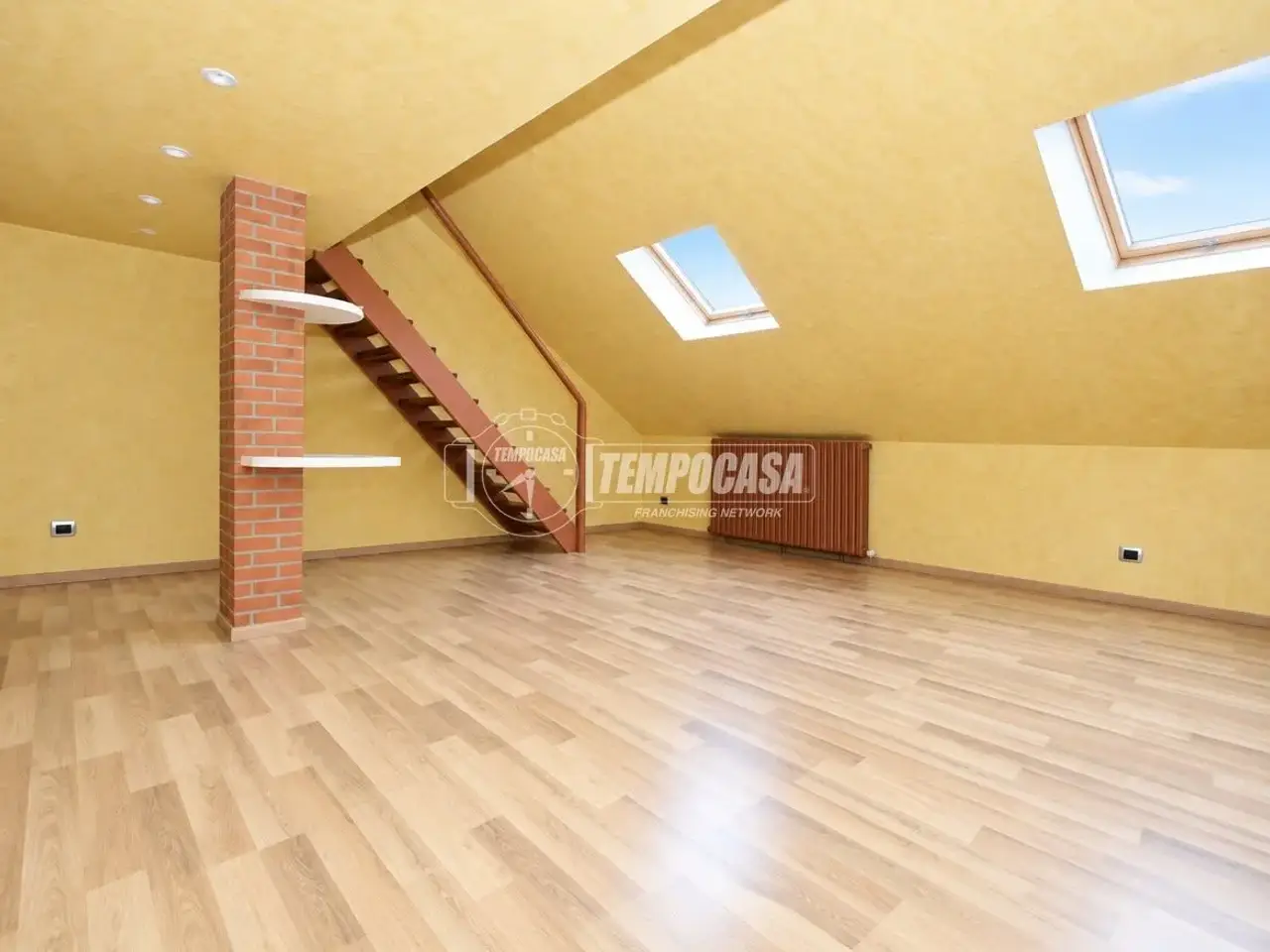 Magazzino in Via Pietro Canonica, Torino, {3} - Foto 2